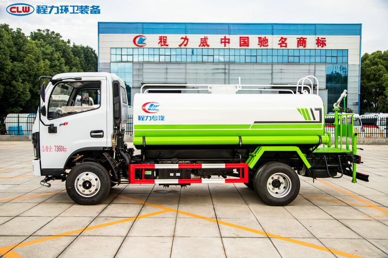 東風小福瑞卡灑水車（5噸）