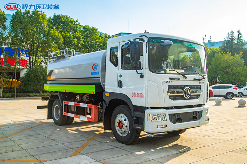 東風(fēng)多利卡D9灑水車(chē)（12-15立方）（標(biāo)準(zhǔn)化）