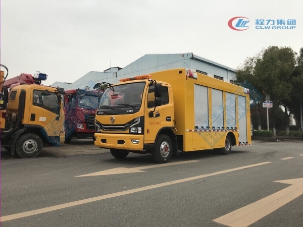 東風(fēng)大多利卡工程救險(xiǎn)車