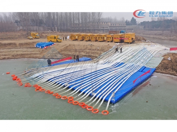 東風(fēng)天龍應(yīng)急搶險(xiǎn)發(fā)電車(chē)[1000KW]