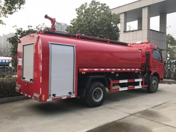 10噸東風(fēng)153消防灑水車