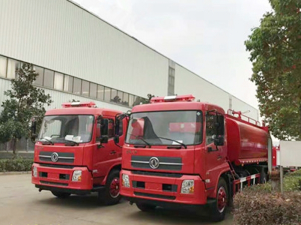 東風天錦10噸消防灑水車