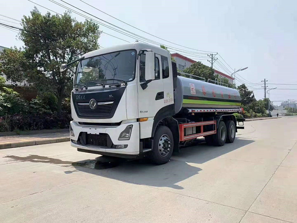 灑水車與多功能抑塵車的直接區(qū)別有哪些？